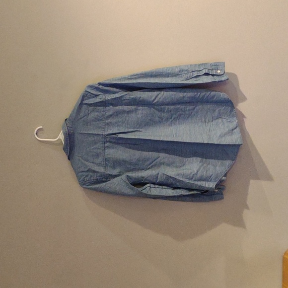 Lucky Brand women's medium long sleeve blue w/white pinstripe button down top - Picture 4 of 4